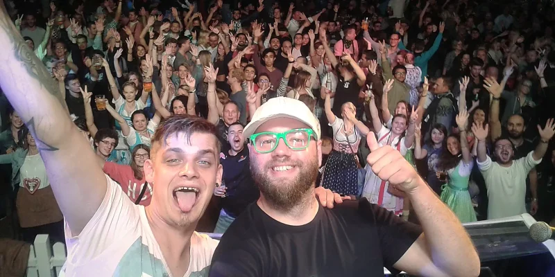 20150926_234026_slider_1600x900